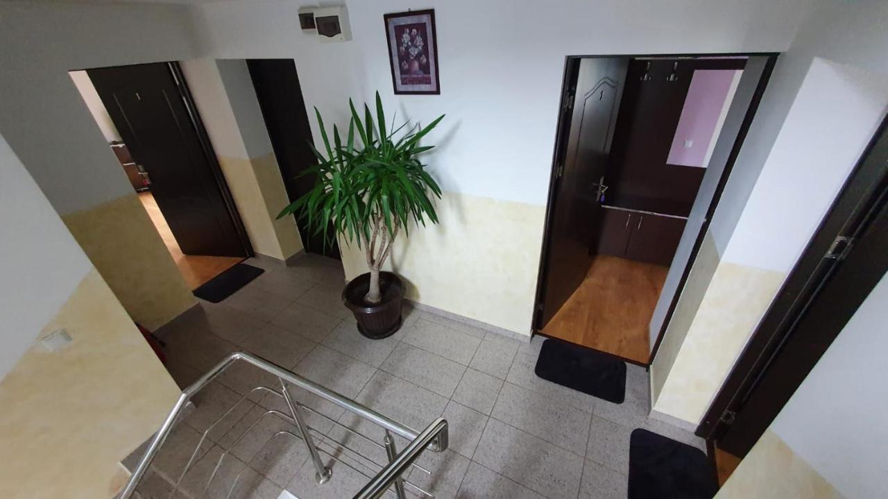 Hotel Casa Teleferic Buşteni Exterior foto